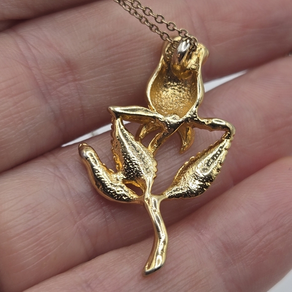 Vintage Gold Rose Pendant Gold Tone Dainty Romantic Whimsigoth aesthetic - Picture 6 of 7
